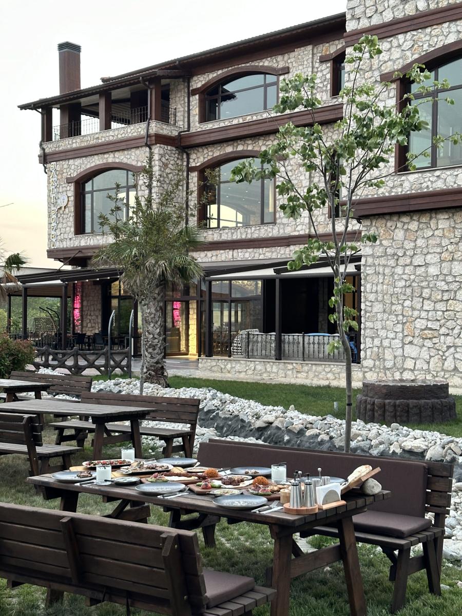 Saklı Sofra Kahvaltı Atmosfer